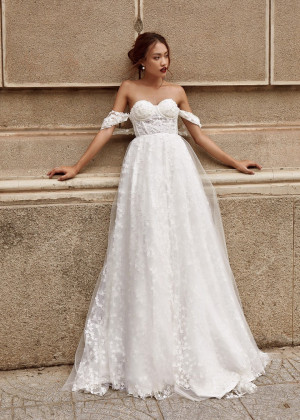 Off Shoulder Sweetheart Neck Beaded Ivory Lace Wedding Dress
